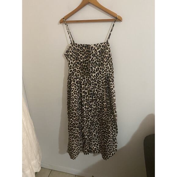 H&M Leopard Dress Size Large - Picture 3 of 10